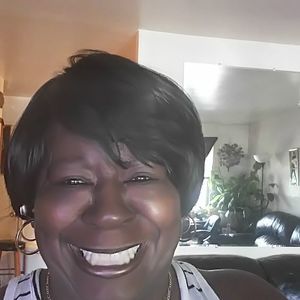 Meet your Posher, Josie